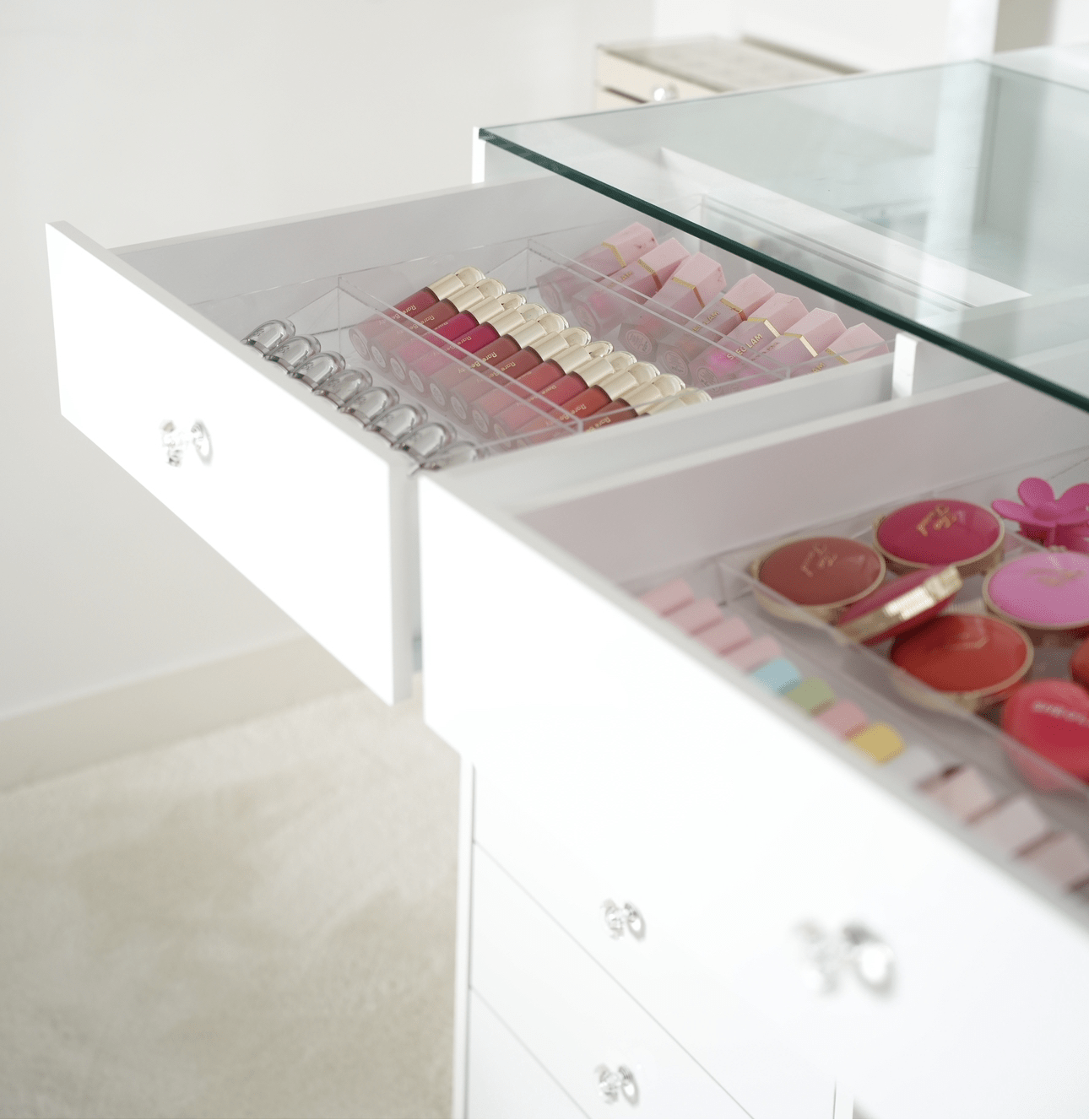 PRINCESS VANITY - Princess Room